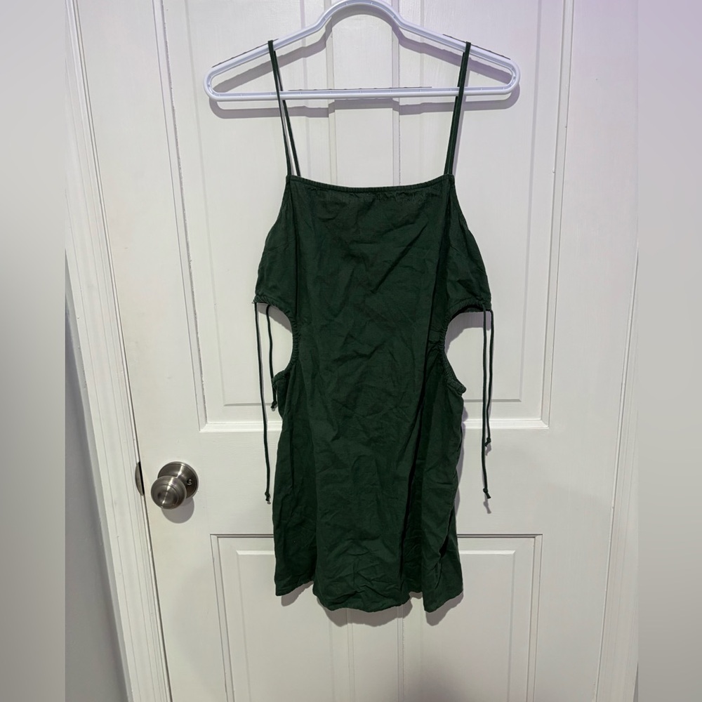 Aerie dress
Size: M Color: Green
